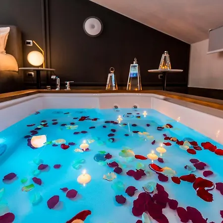 Design Club Collection شقة