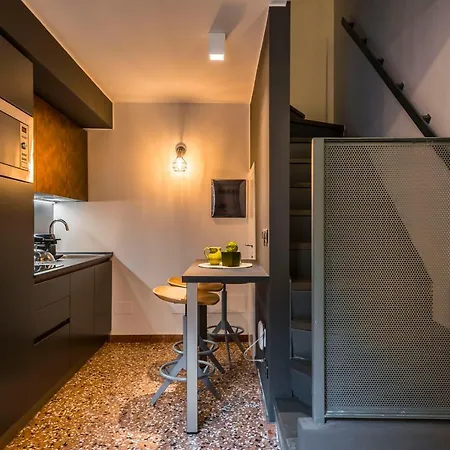 Design Club Collection Apartment Bologna