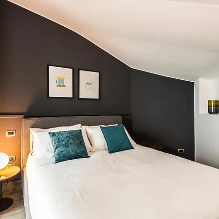 Design Club Collection * Bolonya