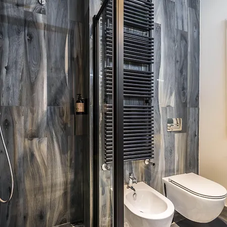 Design Club Collection بولونيا