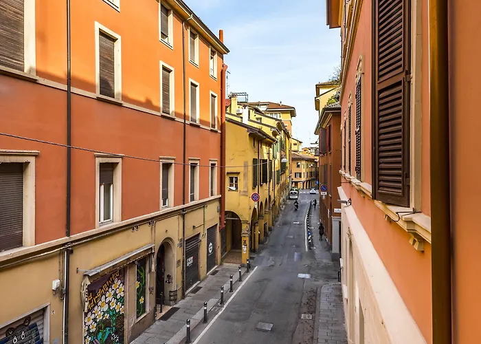 Design Club Collection * Bologna