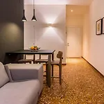 Design Club Collection * Bolonia